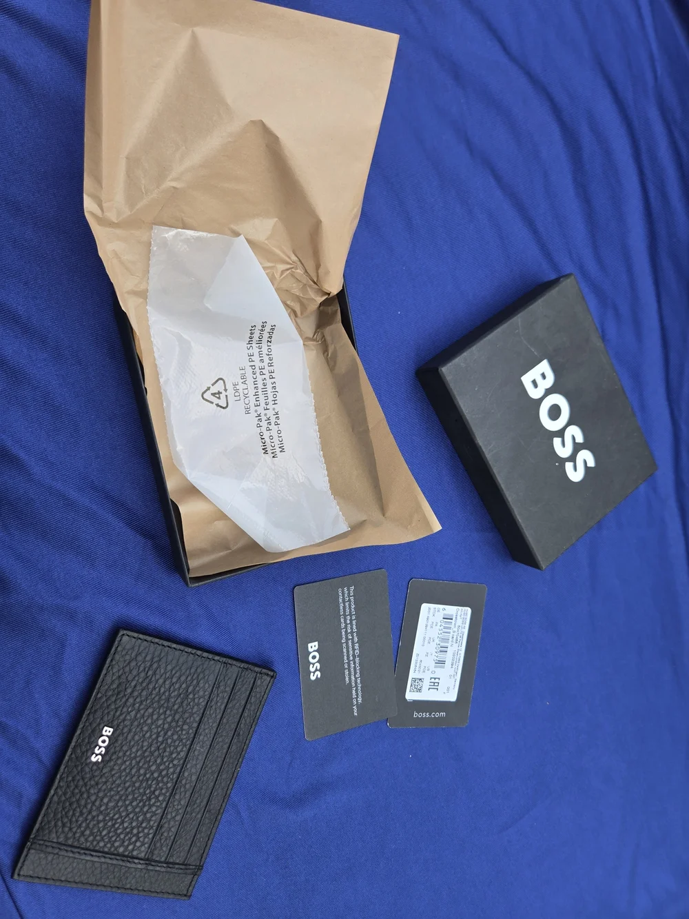 BOSS Men’s Black Leather Card Holder - Slim Wallet